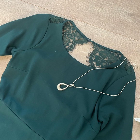 Lulu’s Green Backless Dress - Picture 2 of 5